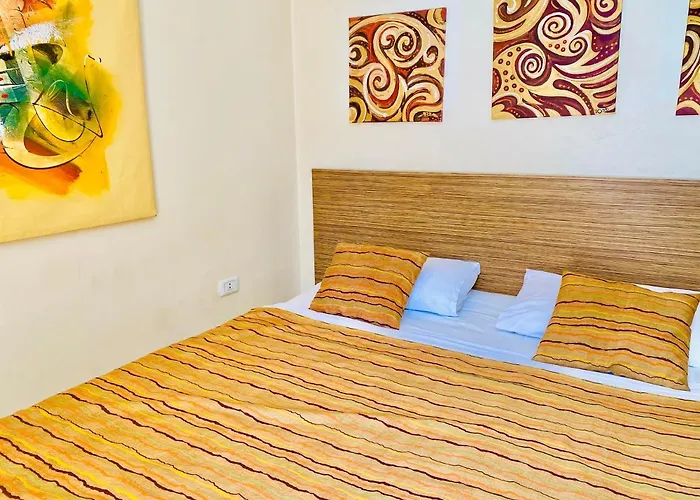 Panda Grey With Balcony Center Apartman Gurdaka