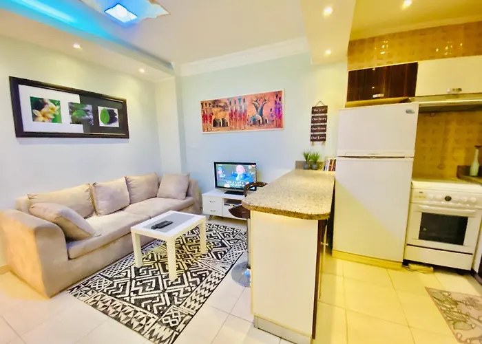 Apartman Panda Grey With Balcony Center Gurdaka